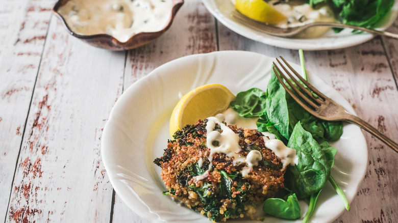 kale quinoa cakes