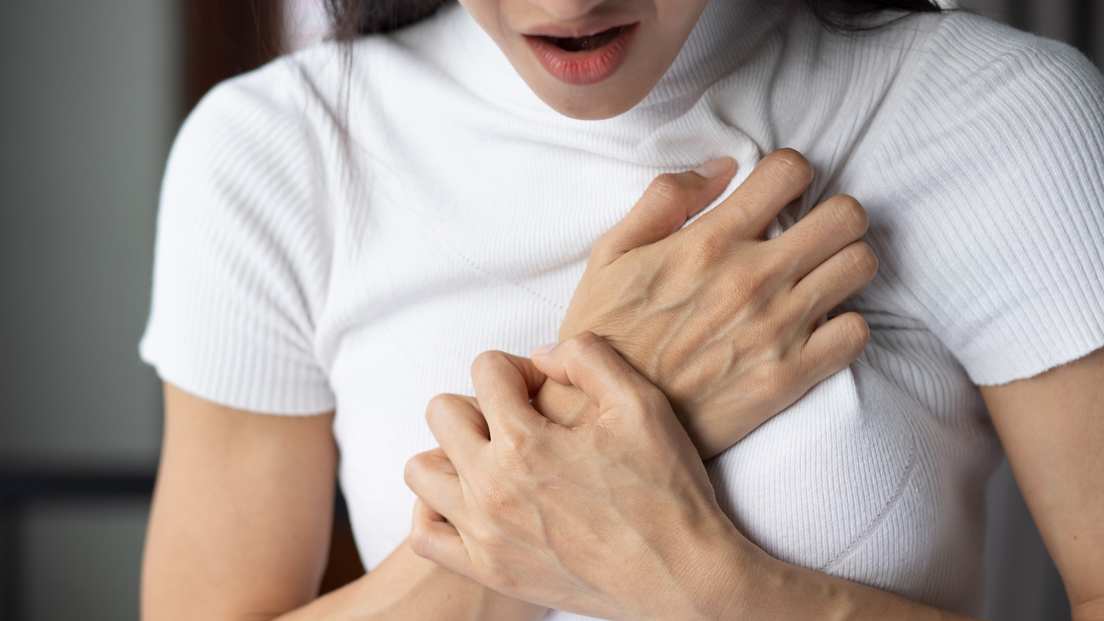 https://www.healthdigest.com/img/gallery/13-unexpected-reasons-you-have-sore-breasts/l-intro-1677076386.jpg