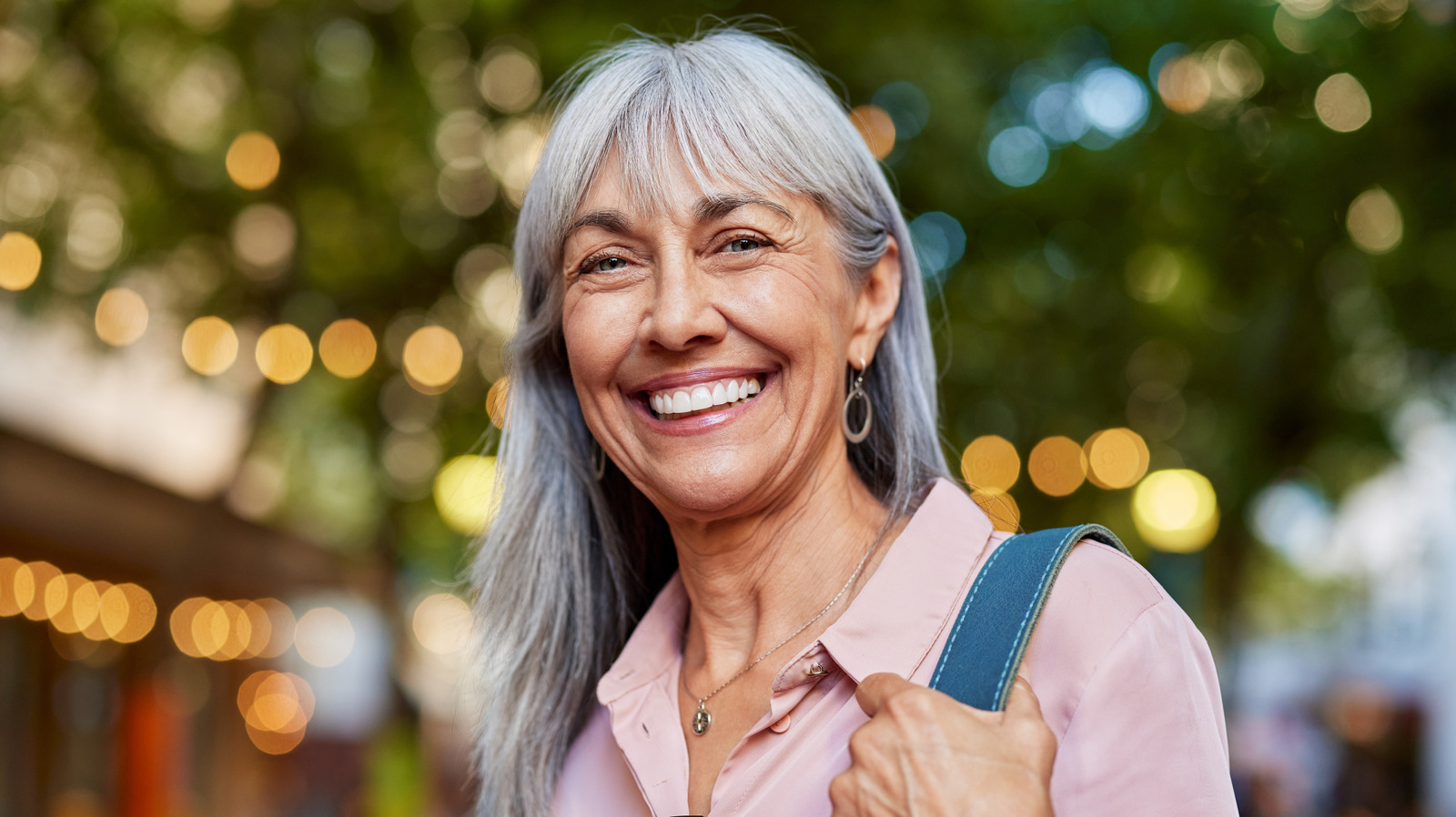 <a href="https://www.healthdigest.com/2277627/odd-habits-that-might-extend-your-lifespan/" target="_blank">5 Odd Habits That Might Actually Extend Your Lifespan</a>