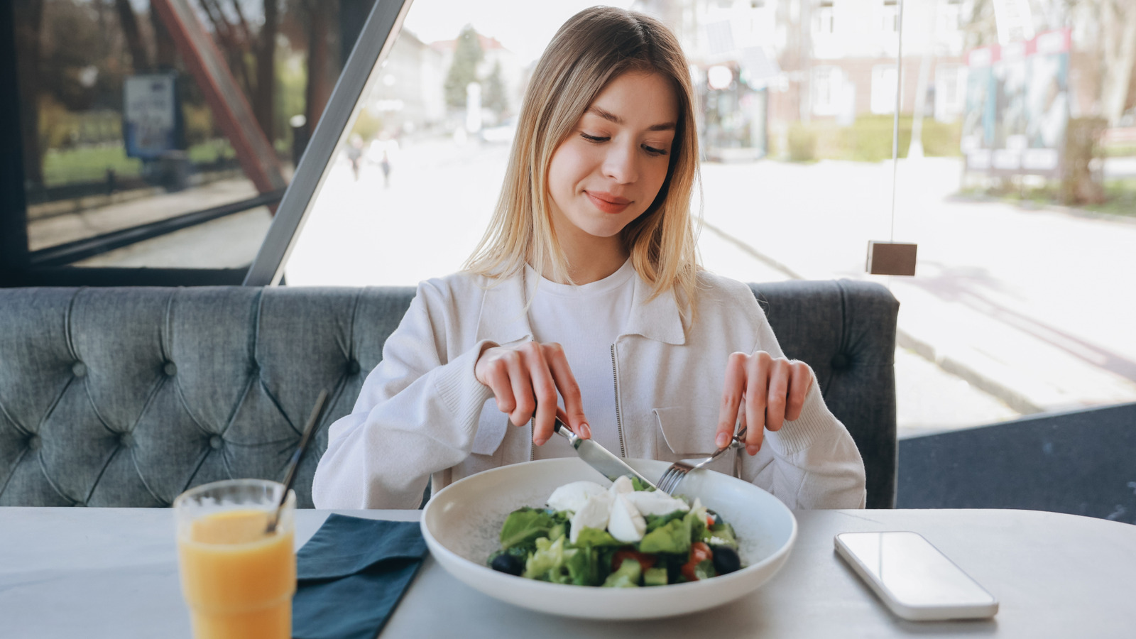<a href="https://www.healthdigest.com/2248378/80-percent-diet-rule-simple-habit-big-benefits/" target="_blank">The ‘80%’ Diet Rule Is A Simple Habit That May Have Big Benefits</a>