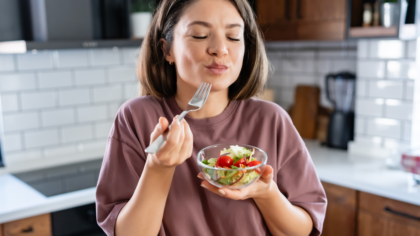 <a href="https://www.healthdigest.com/1766915/pumpkin-seeds-more-protein-than-egg-help-sleep/" target="_blank">A Unique Seed Has More Protein Than An Egg And Can Help You Sleep (But There’s A Catch)</a>