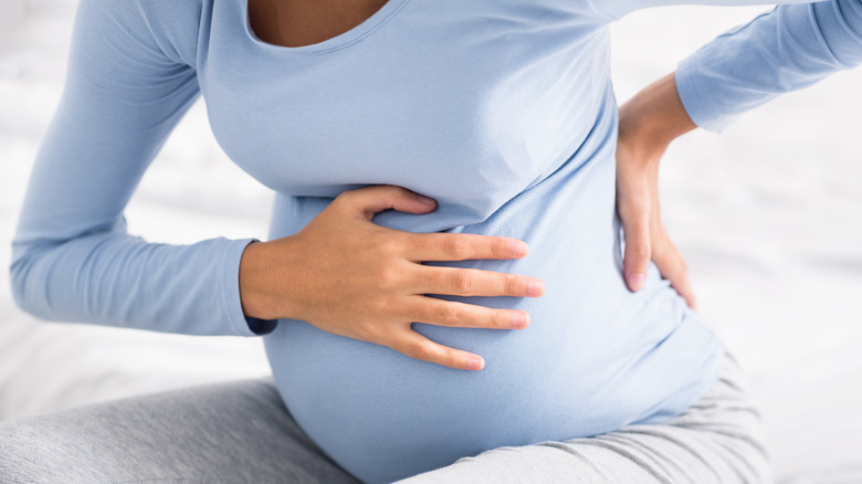 pregnant woman in pain