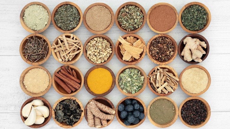 selection of adaptogen plants