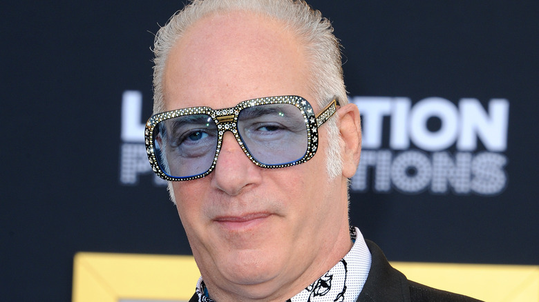 A close up of Andrew Dice Clay