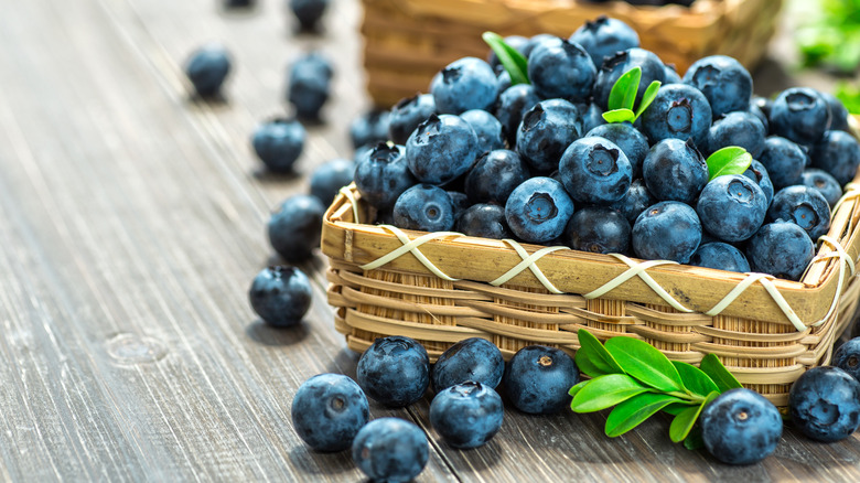 basket of blueberries