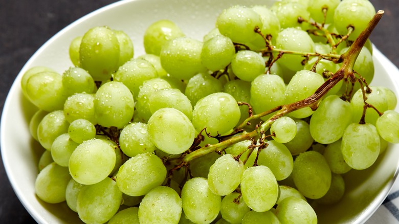 nutritious grapes on display