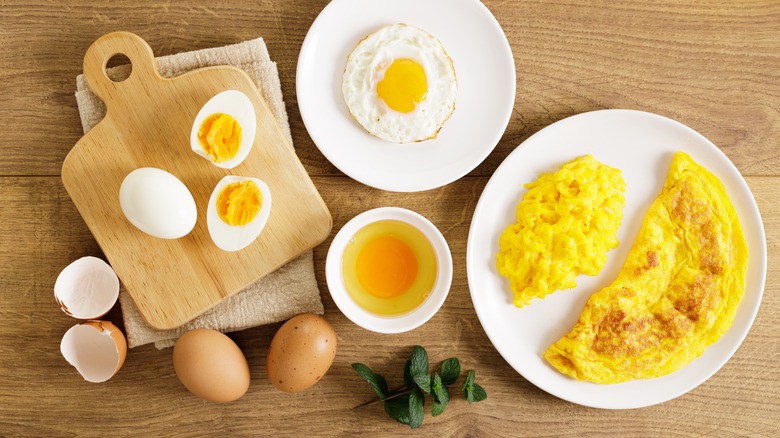 fried, boiled, and scrambled eggs 