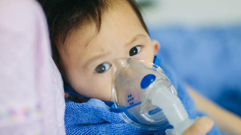 Young child on respirator 