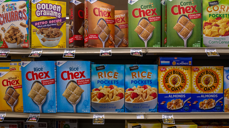 Breakfast cereals on shelves