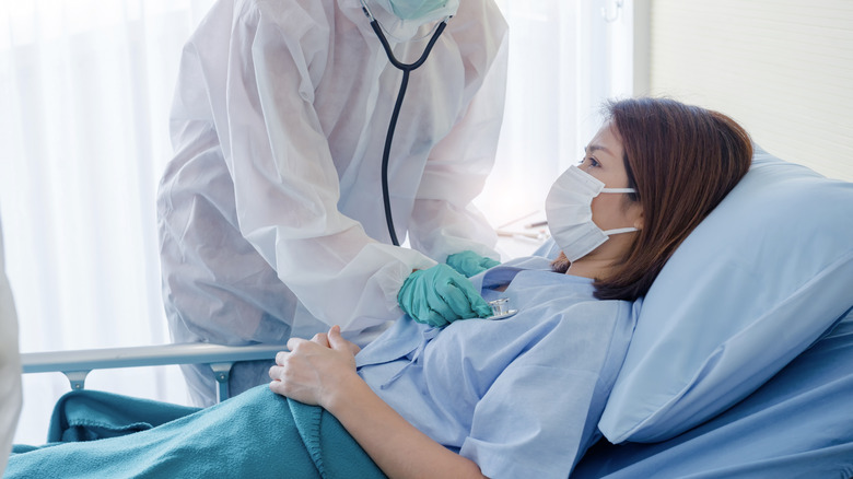 Woman in hospital 