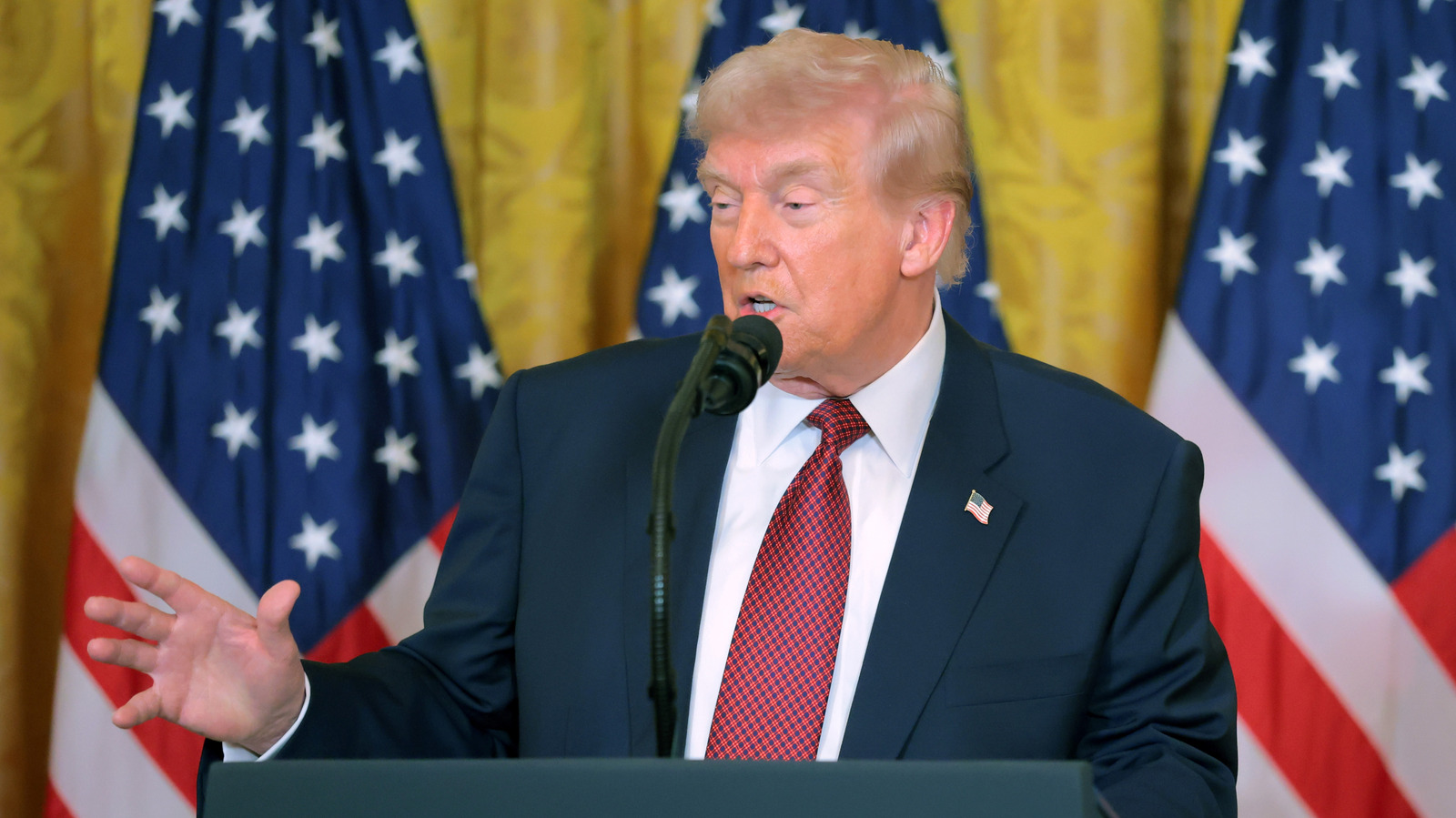 <a href="https://www.healthdigest.com/2100206/can-dry-throat-cause-slurred-speech-revisit-what-donald-trump-team-claimed-2017/" target="_blank">Can A Dry Throat Cause Slurred Speech? Let’s Revisit What Donald Trump’s Team Claimed In 2017</a>