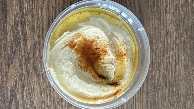 Hummus dish