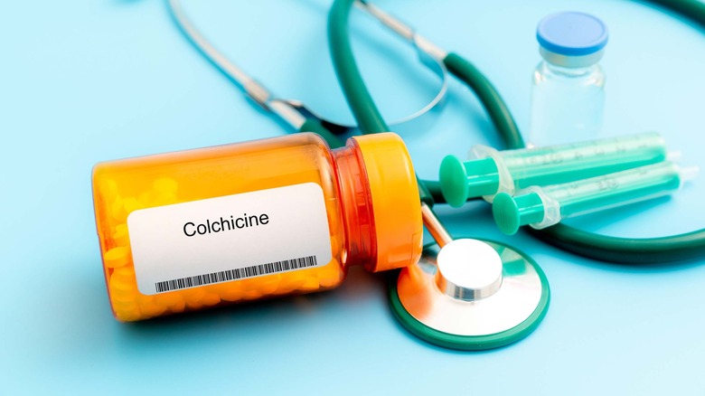 colchicine pills