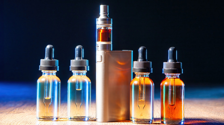 vaping oils and vaping pen