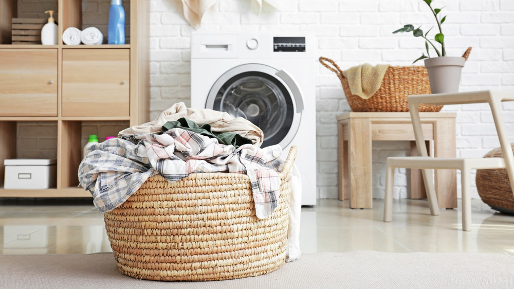 Laundry room with basket