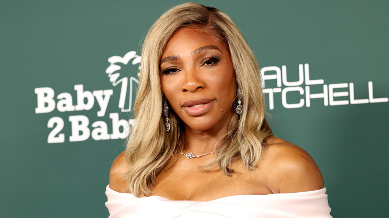 Serena Williams posing