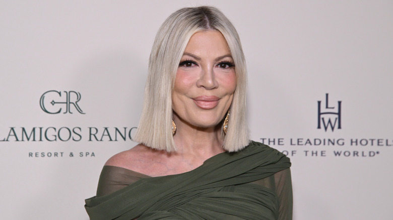 Tori Spelling smiling