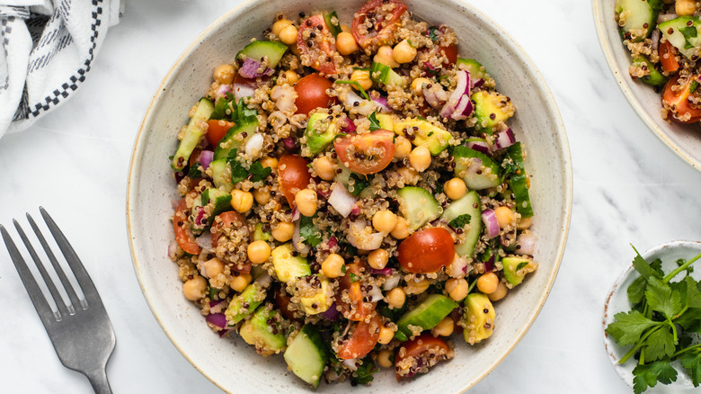 chicken quinoa salad in bowl