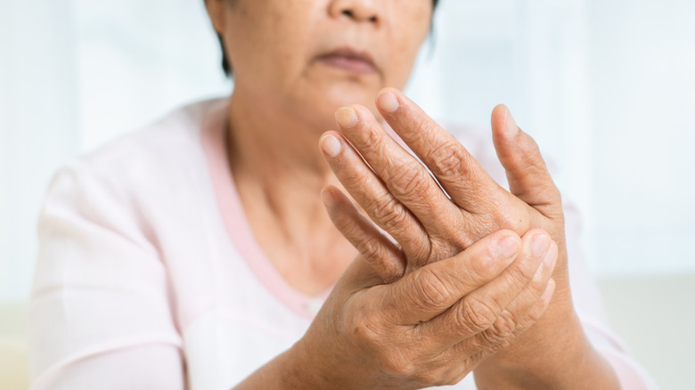 woman with hand pain