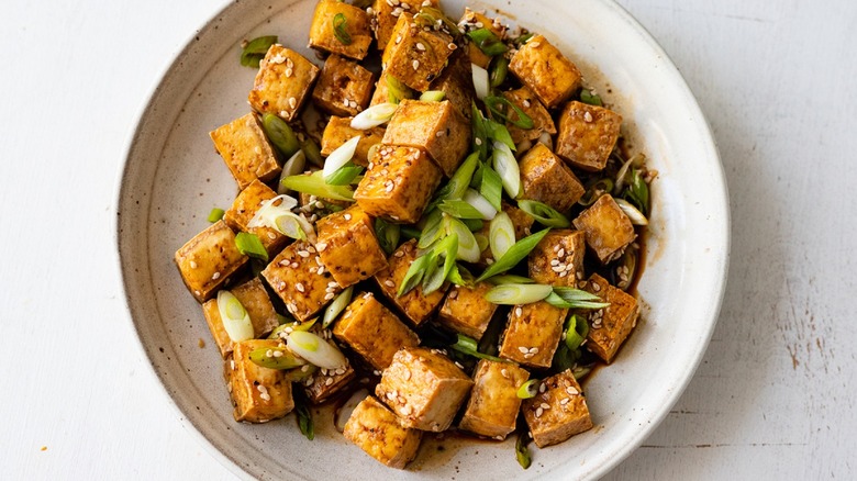 crispy baked tofu bowl