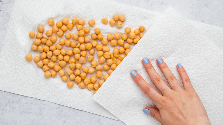 Crispy Roasted Chickpeas Recipe chickpeas drying 