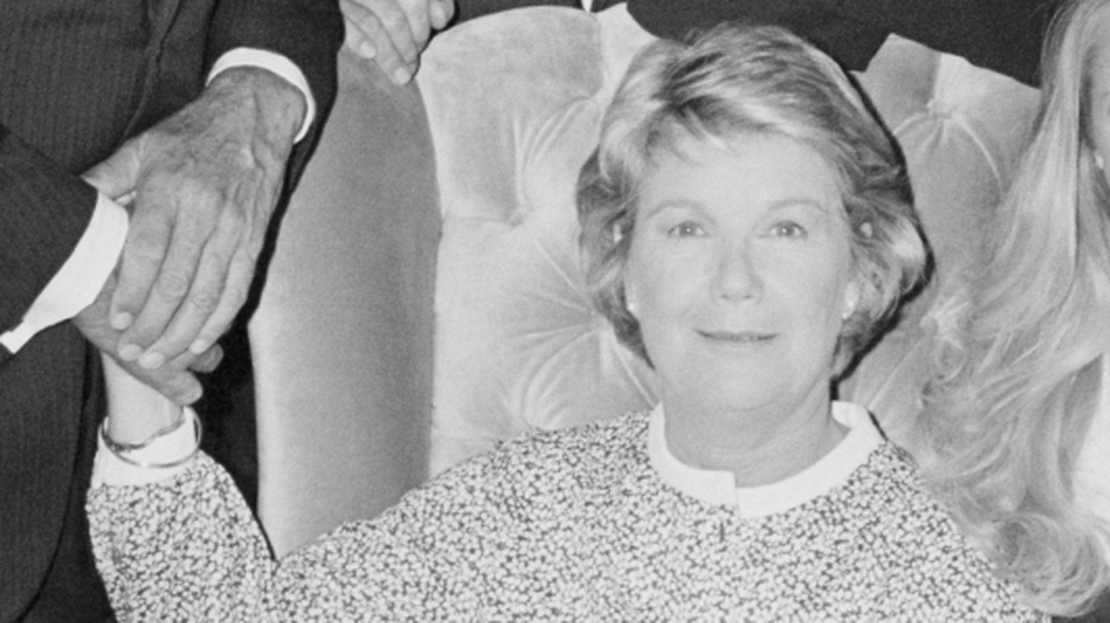 <a href="https://www.healthdigest.com/2297955/dallas-miss-ellie-barbara-bel-geddes-heart-surgery-replaced-donna-reed/" target="_blank">43 Years Ago, Dallas’ Miss Ellie Had Major Heart Surgery — And Another TV Icon Replaced Her</a>
