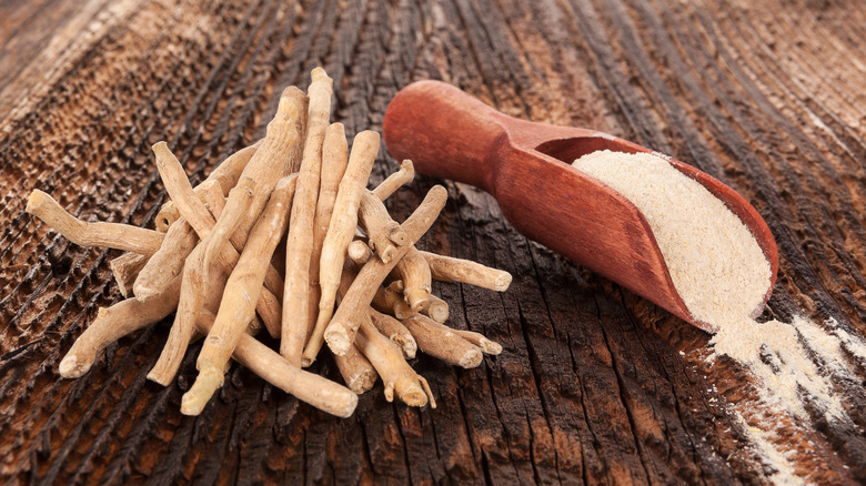 Ashwagandha powder on table