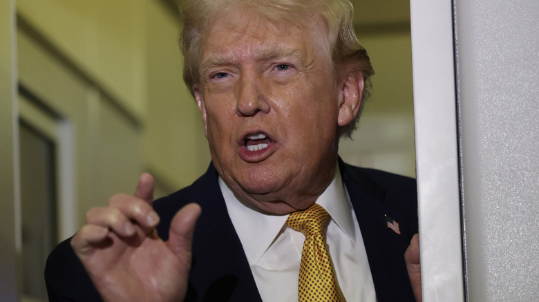 Presdient Donald J. Trump gesturing with his right hand