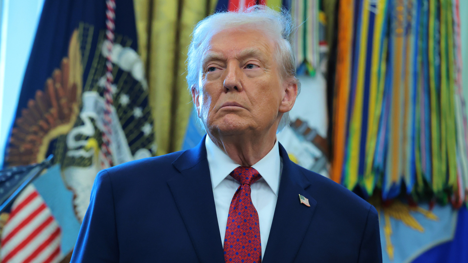 <a href="https://www.healthdigest.com/2079956/donald-trump-thoughts-exercise-explain-health/" target="_blank">Donald Trump’s Thoughts On Exercise Explain So Much About His Health</a>
