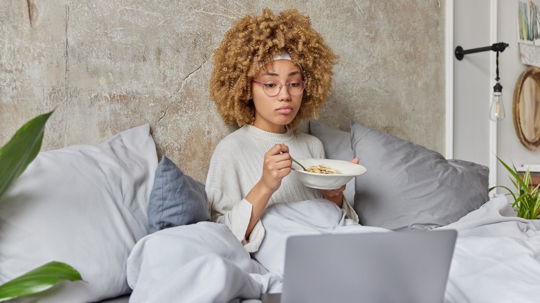 Eating in bed