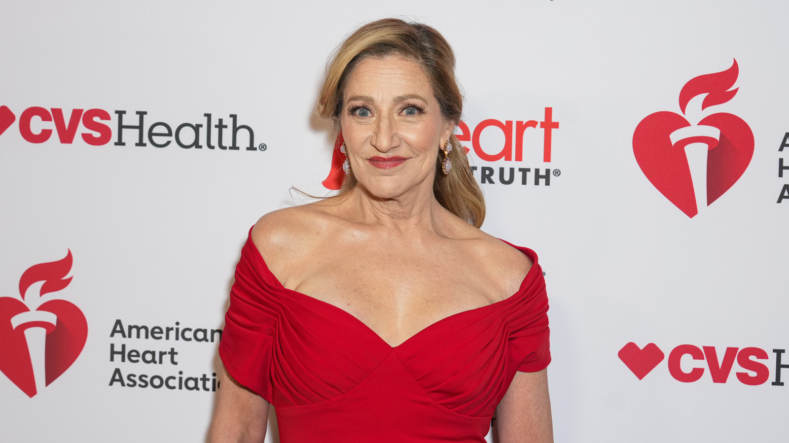 <a href="https://www.healthdigest.com/2265751/edie-falco-past-breast-cancer-diagnosis-explained/" target="_blank">Edie Falco’s Past Breast Cancer Diagnosis, Explained</a>