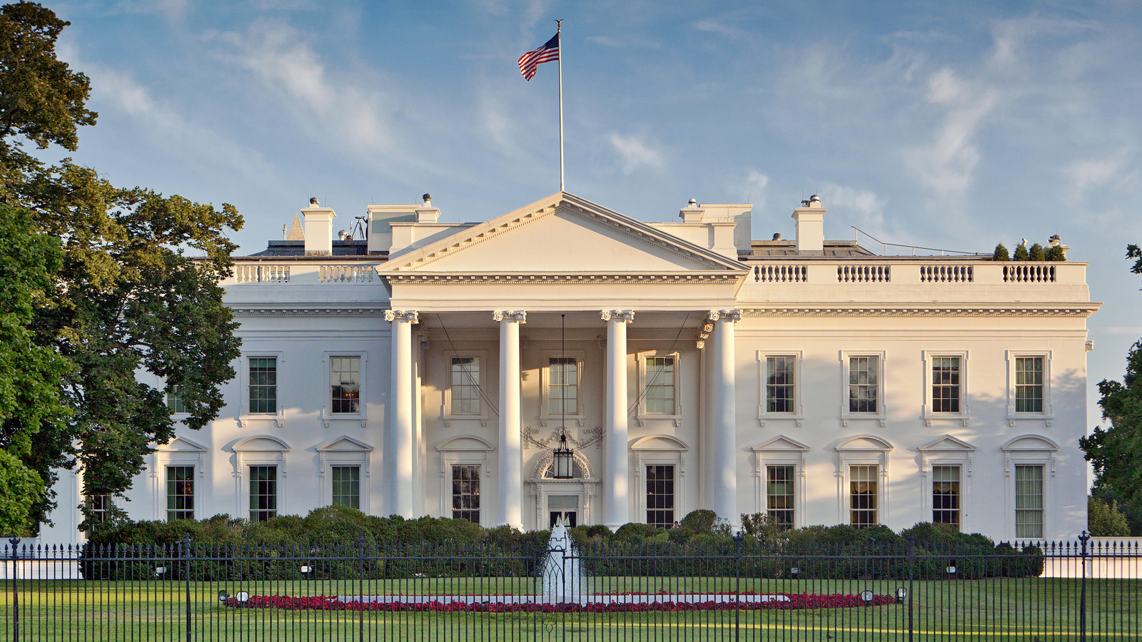 <a href="https://www.healthdigest.com/1829073/former-presidents-personal-hygiene-habits/" target="_blank">Former Presidents With Questionable Personal Hygiene Habits</a>
