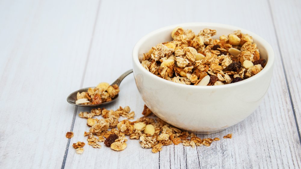 granola cereal