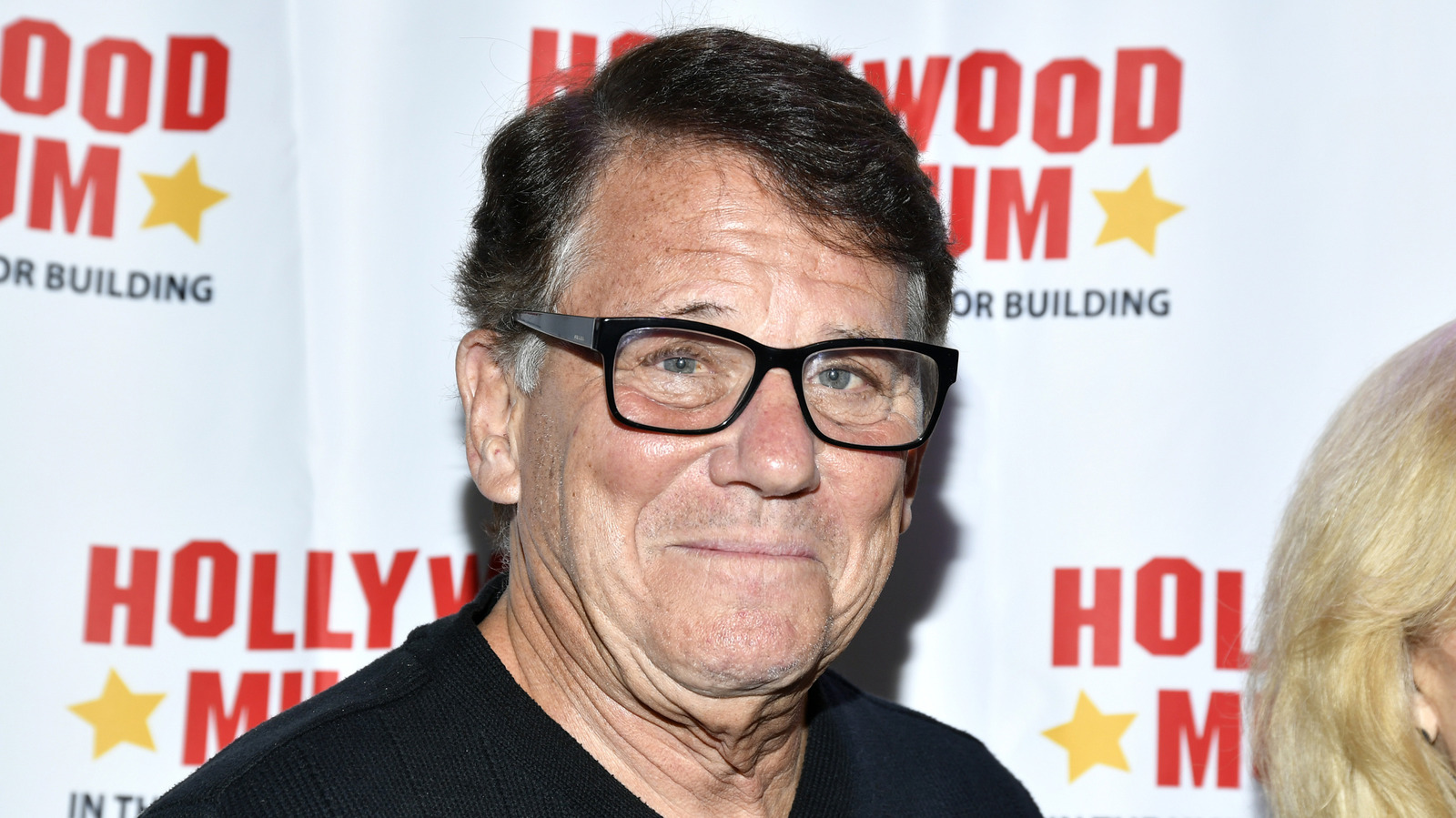 <a href="https://www.healthdigest.com/2278668/anson-williams-happy-days-star-77-shirtless-selfie/" target="_blank">Happy Days Star, 77, Shares Shirtless Selfie — But It’s Not For Vanity</a>