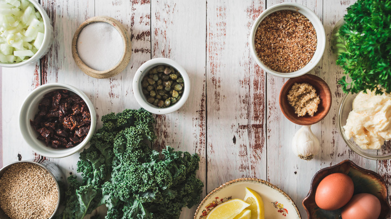 ingredients for quinoa cakes