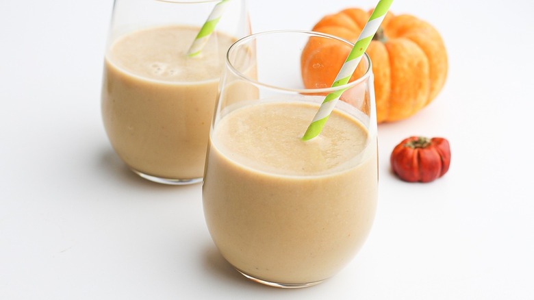 pumpkin smoothies with straw