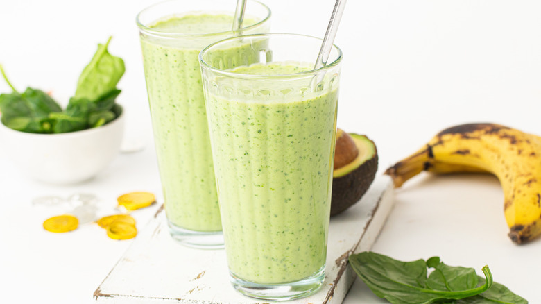 shamrock shake in glass 