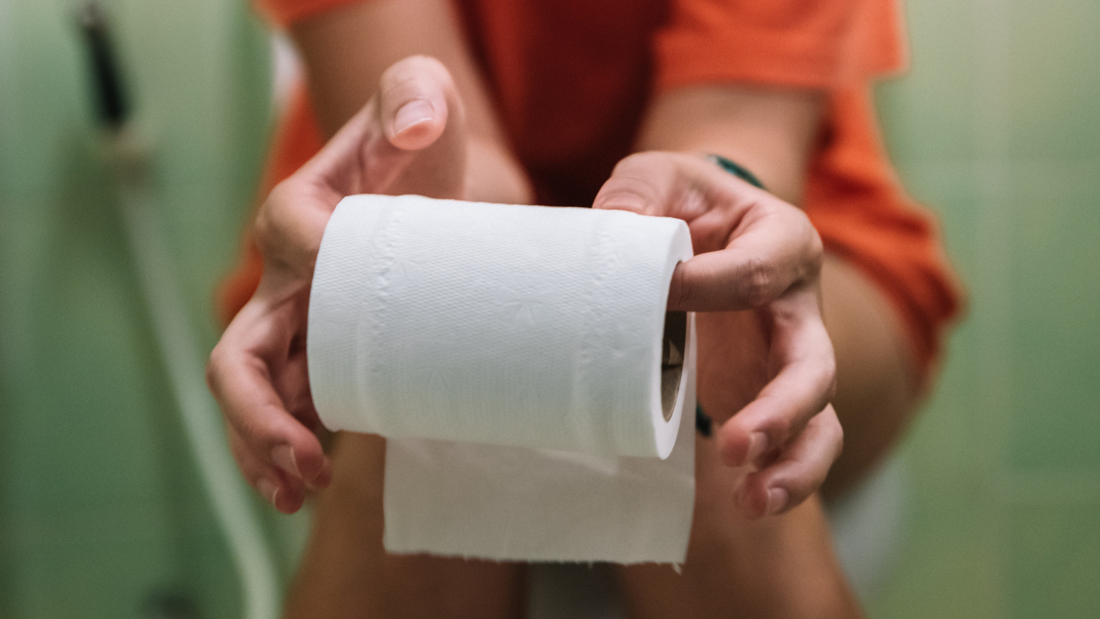 <a href="https://www.healthdigest.com/1758424/why-you-poop-immediately-after-eating/" target="_blank">Here’s Why You Sometimes Poop Immediately After Eating</a>