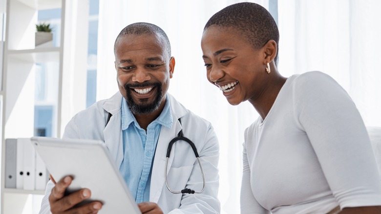patient speaking with doctor