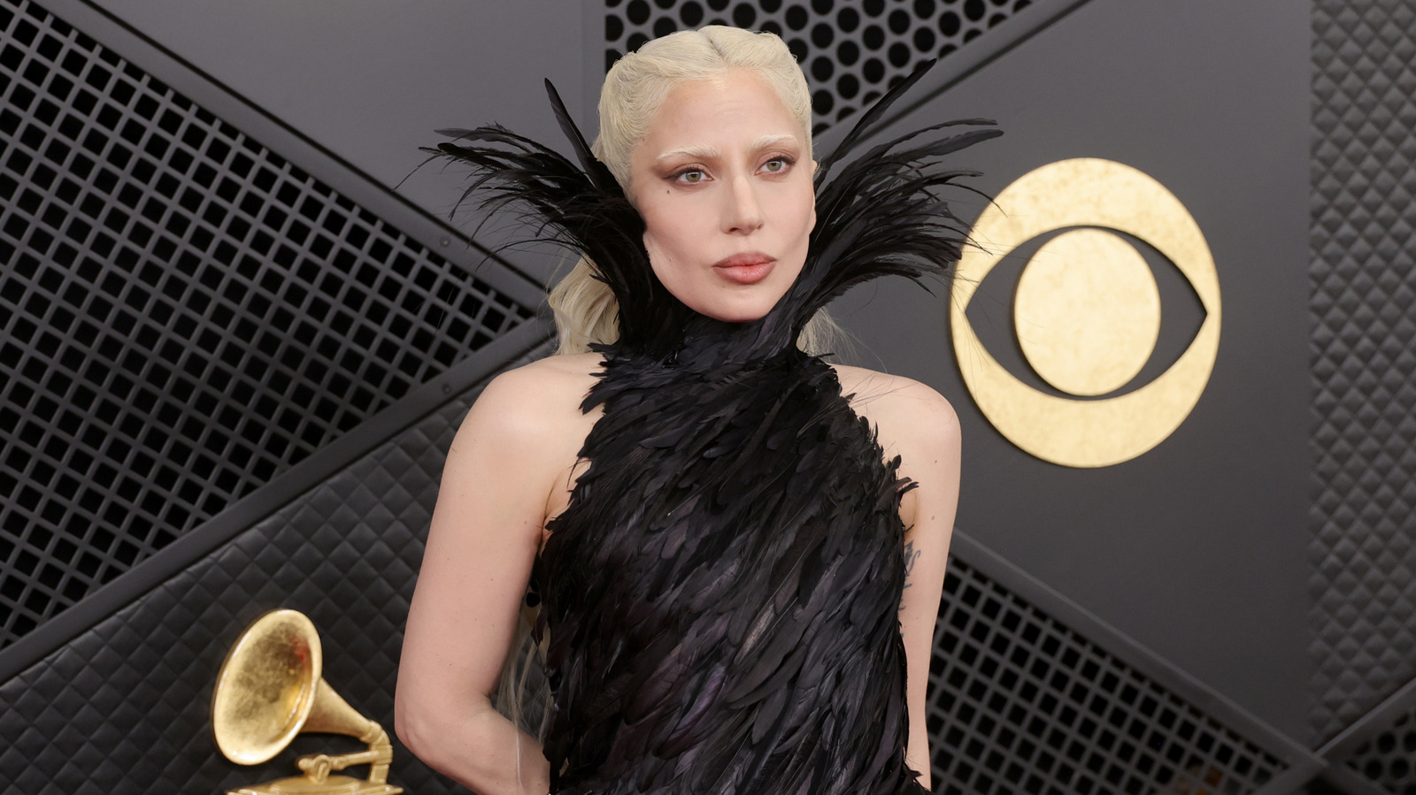 <a href="https://www.healthdigest.com/2214924/hollywood-millennials-open-about-health-struggles/" target="_blank">Hollywood Millennials Who Won’t Stay Silent About Their Health Struggles</a>
