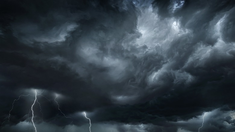 dark thunderous clouds 