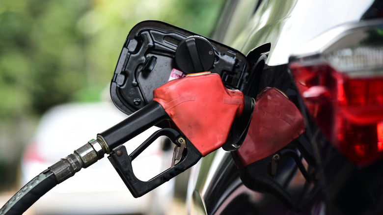 Close up of a gas pump in the car