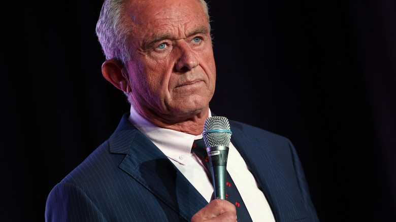 Image of Robert F. Kennedy Jr on stage with mic