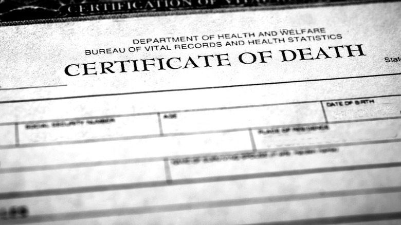 Black and white close up of a death certificate