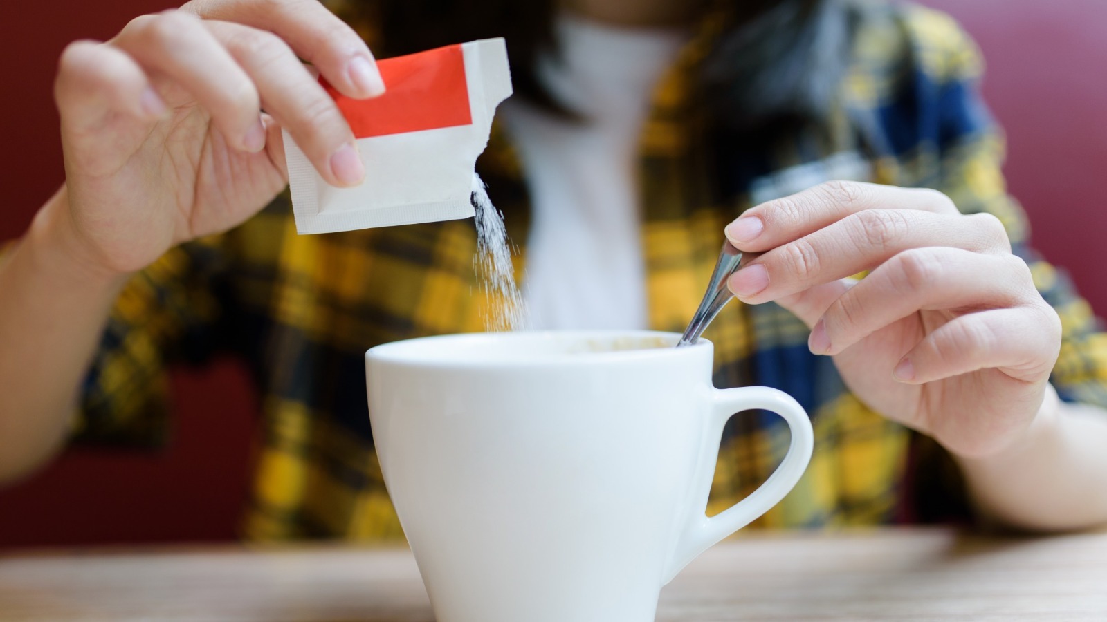 How A Ceramic Mug Makes Your Coffee Taste Better