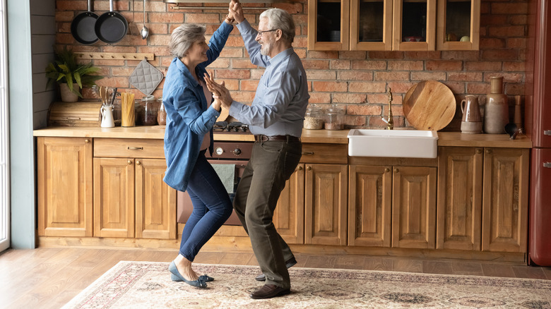 middle aged couple dancing