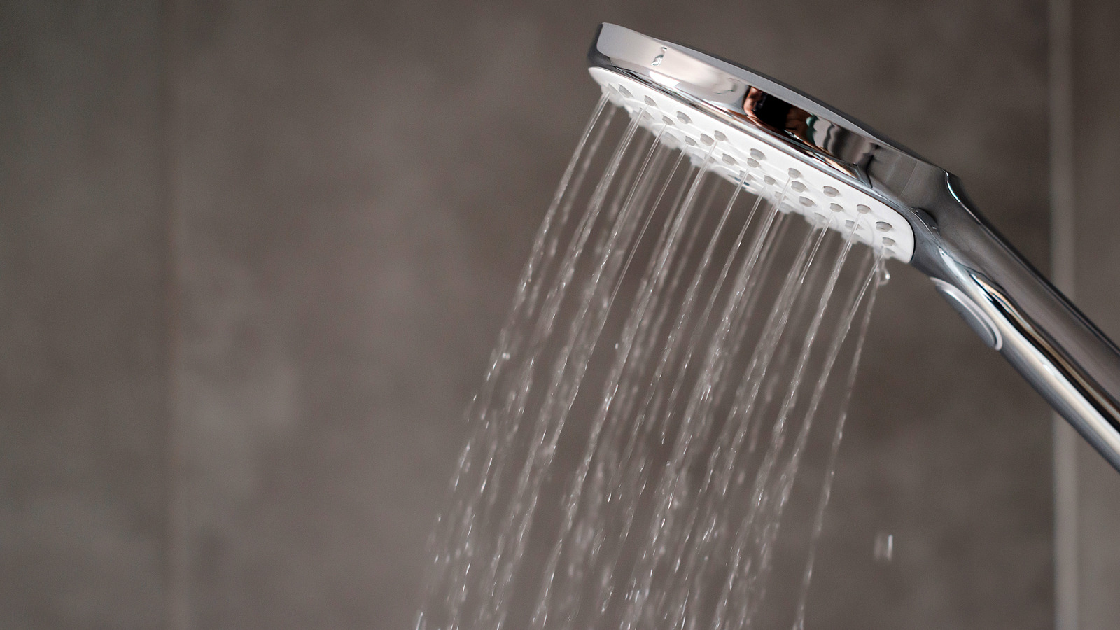 How Your Shower Water Can Affect Your Body