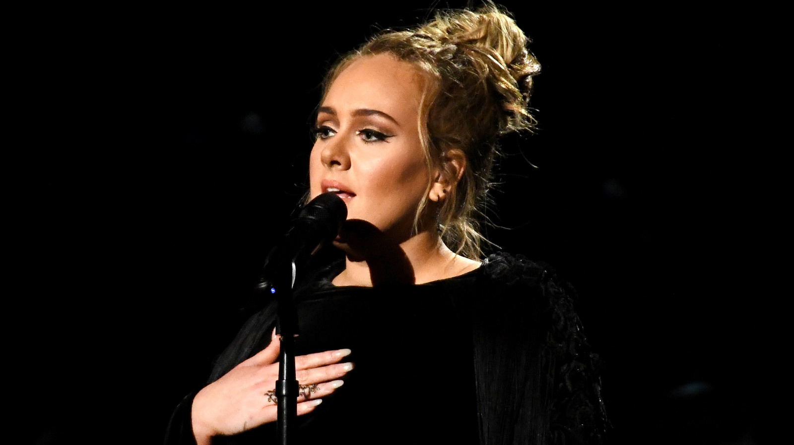 <a href="https://www.healthdigest.com/2180508/celebrities-who-are-vocal-panic-attacks/" target="_blank">‘I Was Afraid To Die’: Celebrities Who Are Vocal About Their Panic Attacks</a>