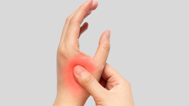 trigger thumb pain 