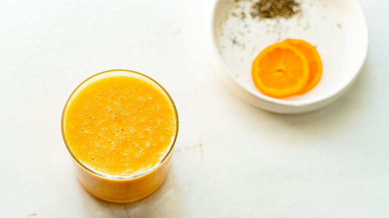 immunity smoothie with garnish